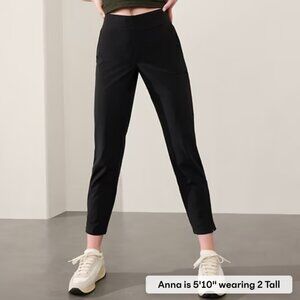 Athleta Brooklyn Mid Rise Ankle Pant in Black - 12